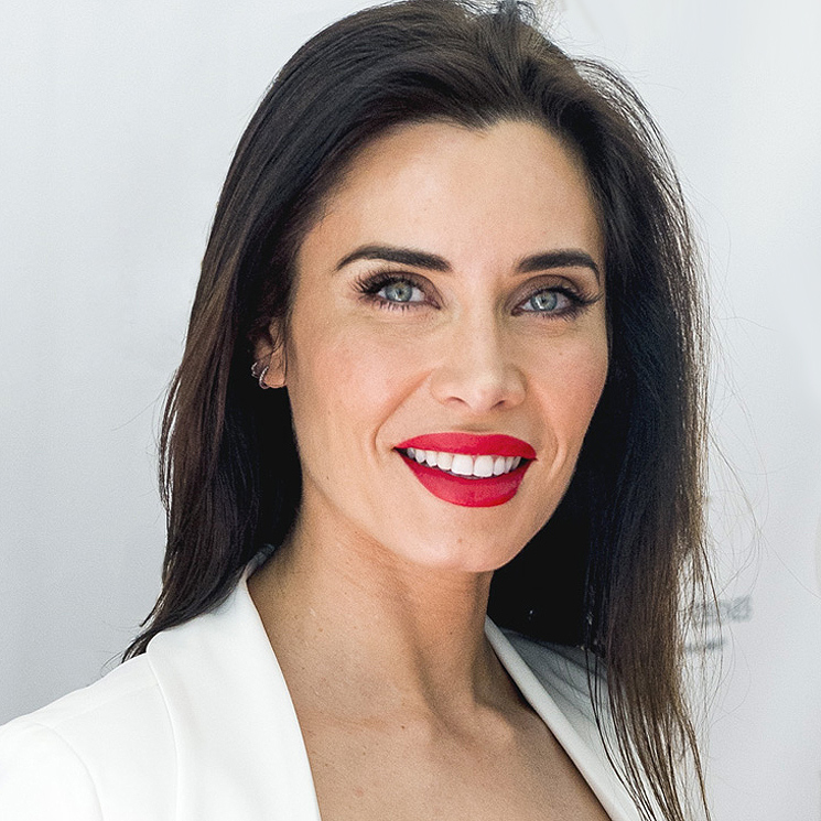 Pilar Rubio bromea con los invitados que irán a su boda: 'Se me ha ido la mano'