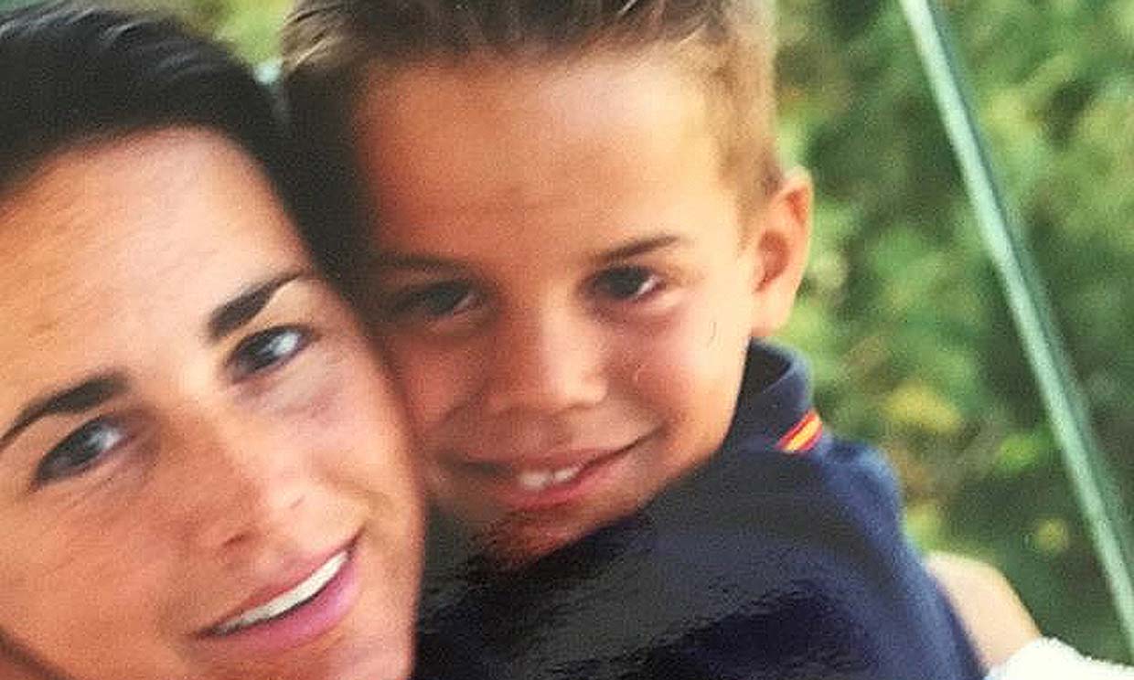 Gonzalo Caballero con su madre, Chiqui del Hoyo