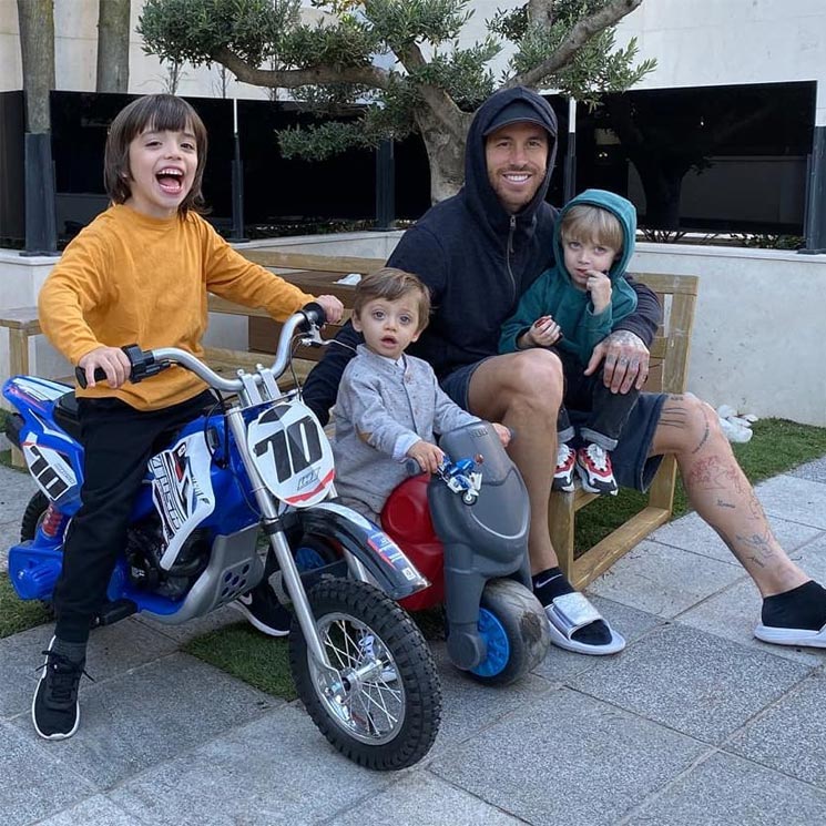 La divertida tarde de juegos de Sergio Ramos con sus hijos: 'Los problemas crecen'