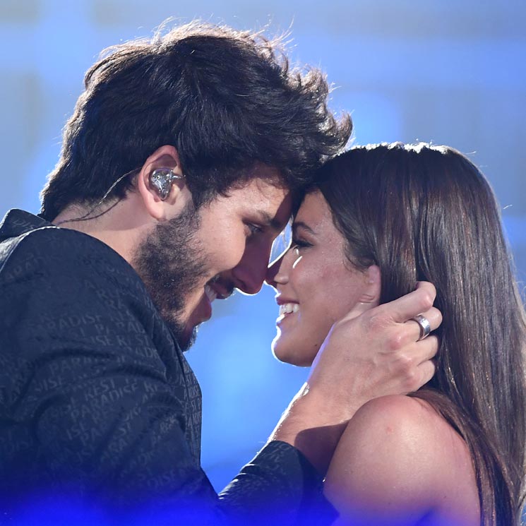 Sebastián Yatra y Tini Stoessel celebran con un 'te quiero' su último triunfo