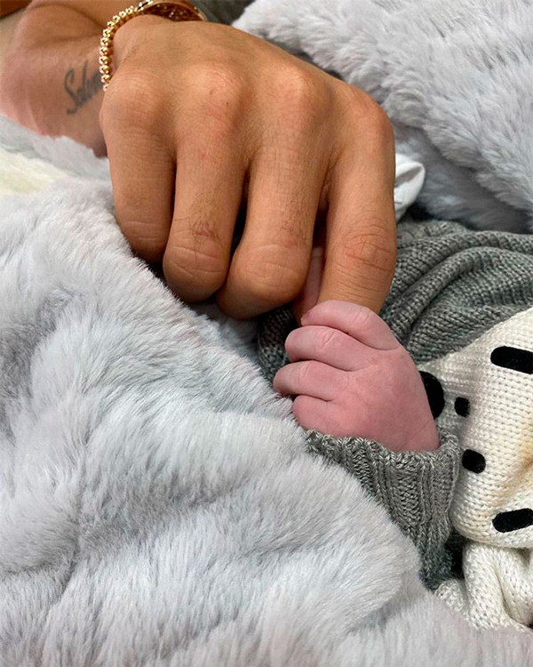 James Rodriguez Hola Confirma Que La Madre Del Bebe Que Ha Tenido Es
