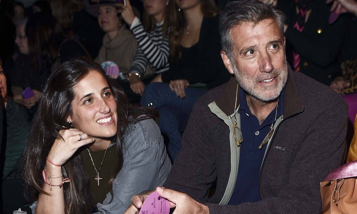 Emilio Aragón con su mujer y su hija mayor