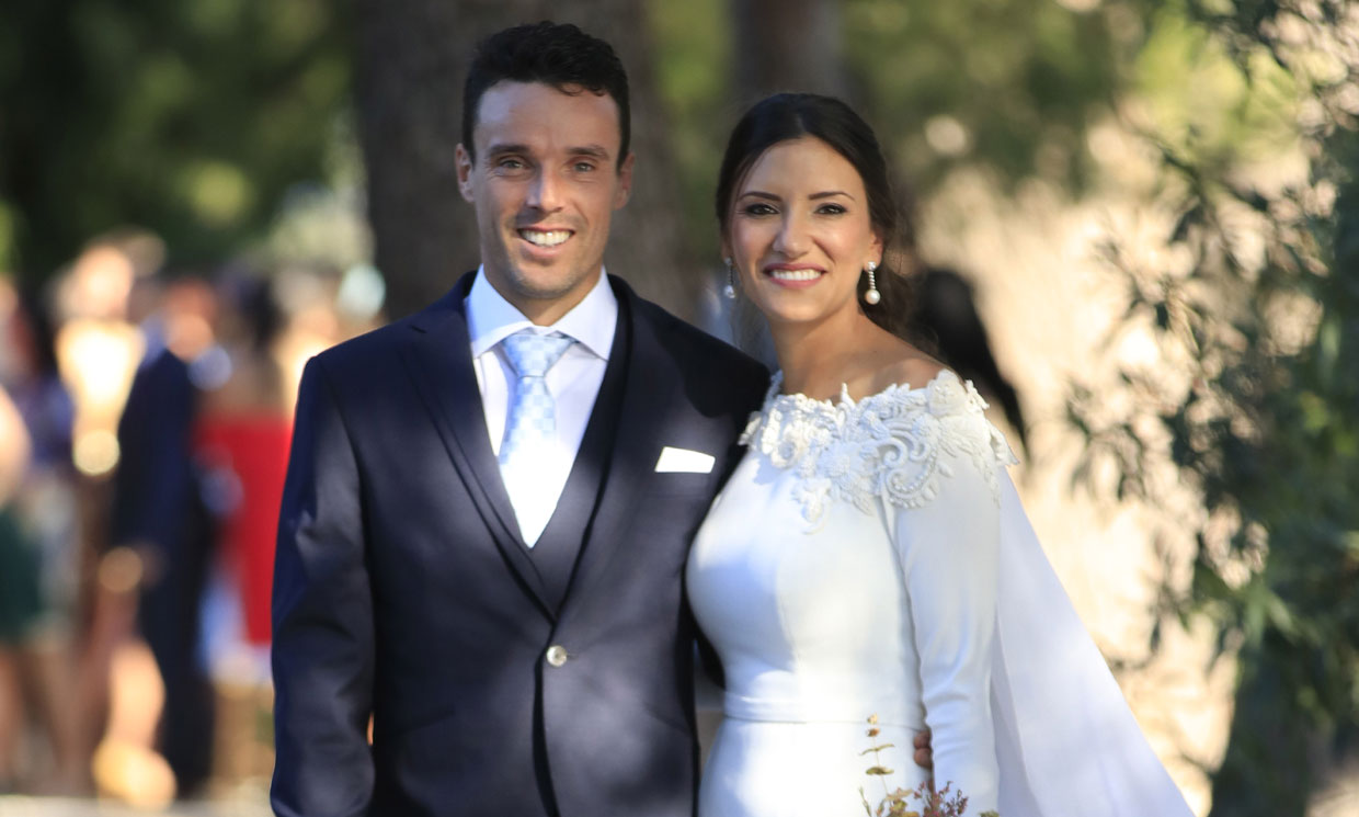 Roberto Bautista Y Ana Bod Ya Son Marido Y Mujer