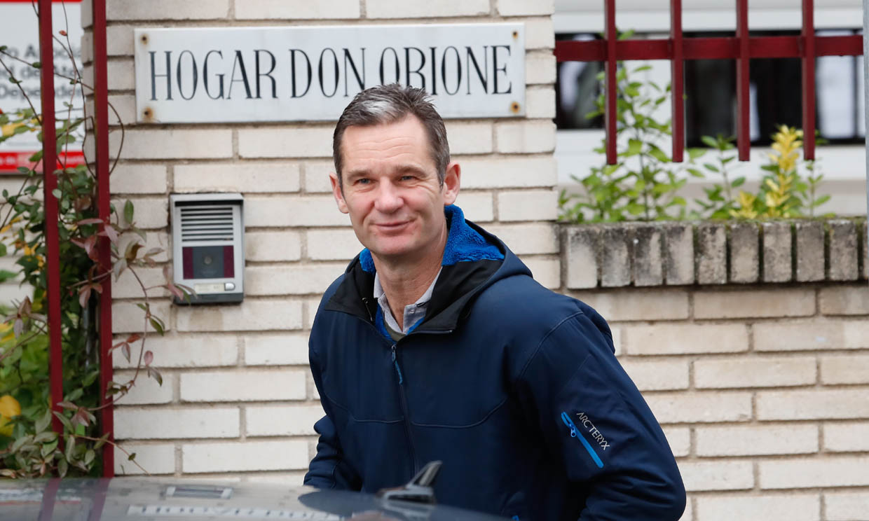 La sonrisa de Urdangarin ante su última jornada como voluntario antes del permiso navideño