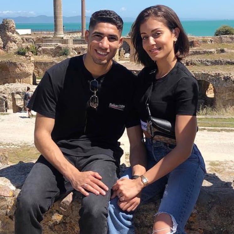 Hiba Abouk Y Achraf Hakimi Publican La Primera Foto De Su Bebé Y ...