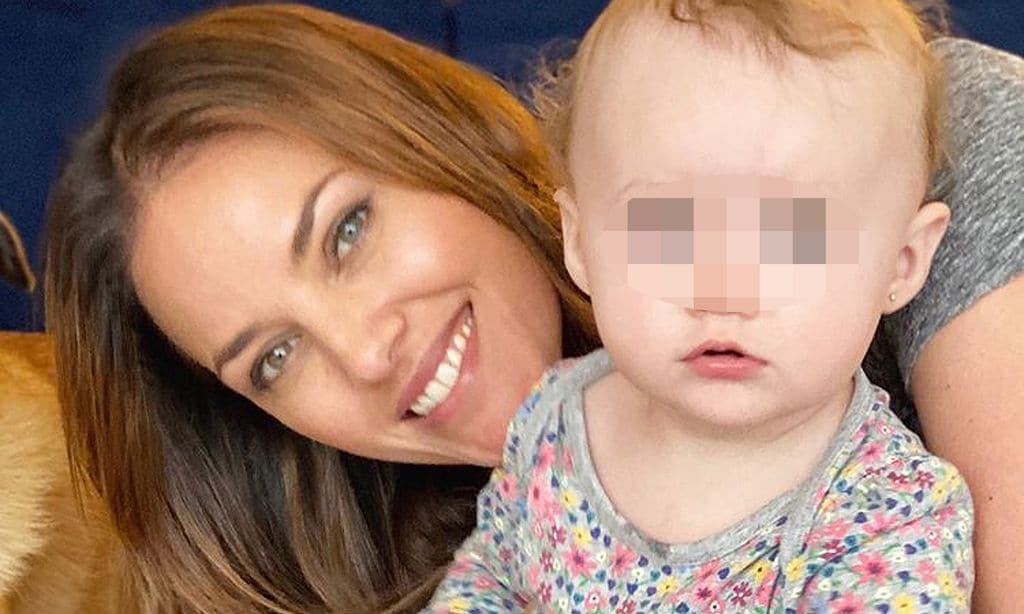 Aura, la hija de Helen Lindes y Rudy Fernández, cumple su primer añito entre risas y muchos mimos