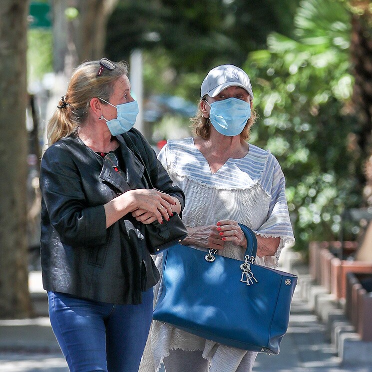 Los hermanos de Mila Ximénez, una piña en torno a ella cuando comienza su tratamiento contra el cáncer