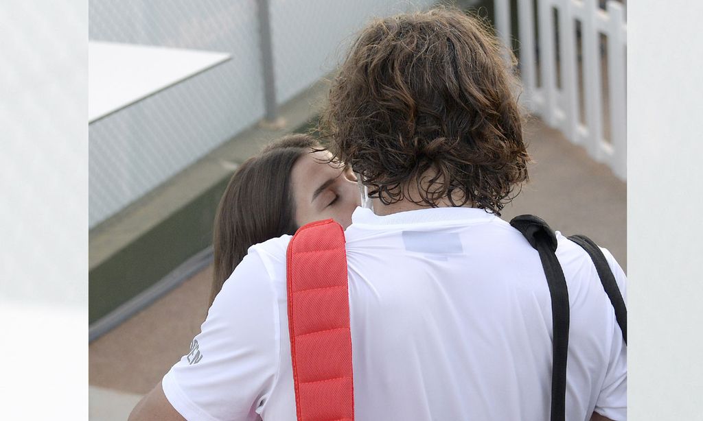 ¡El beso del campeón! Feliciano López marca un nuevo logro en su carrera junto a su mujer, Sandra Gago