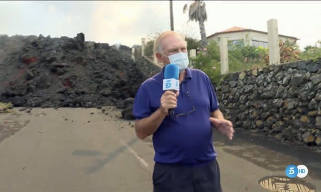 Pedro Piqueras y Carlos Franganillo, de presentadores a reporteros en La Palma