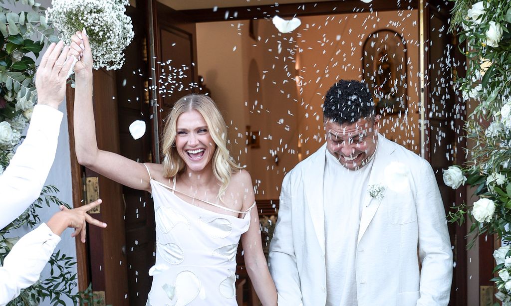 Las imágenes de la romántica boda de Ronaldo Nazario y Celina Locks en Ibiza