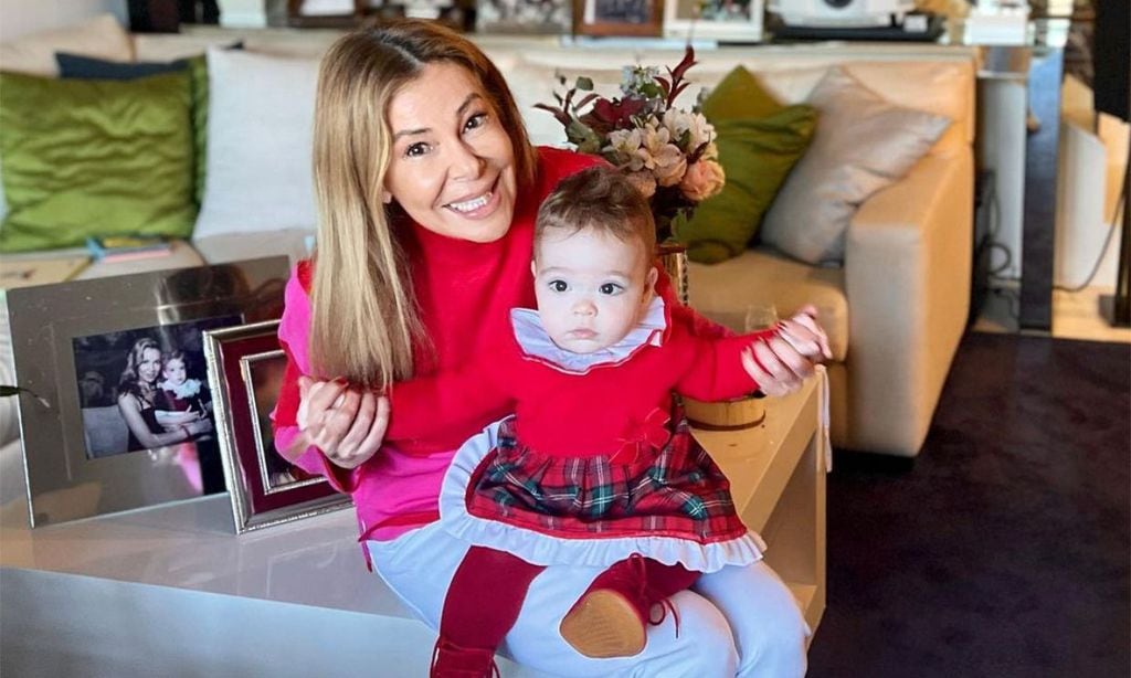 La divertida charla de Ana Obregón con su pequeña Anita, ¡adorable!