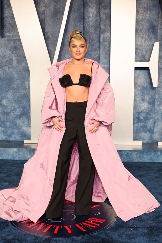 El paso a paso de los vestidos de Louise Vuitton de Florence Pugh para los  premios Oscar 2020