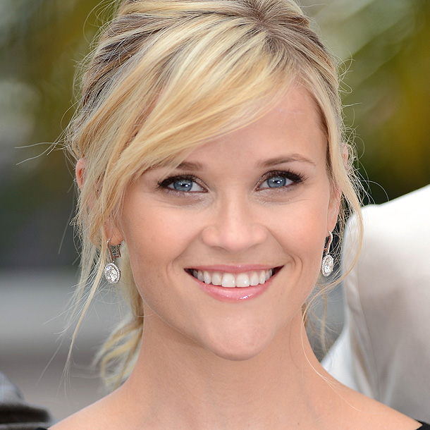 Reese Witherspoon, la rubia de Hollywood, en 40 'beauty looks'