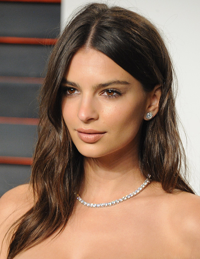 ¡Feliz cumpleaños! Emily Ratajkowski, 25 años en 25 'looks' - Foto 1