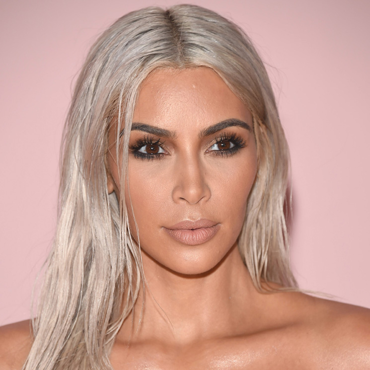  Así deberías maquillarte si eres rubia, según Kim Kardashian