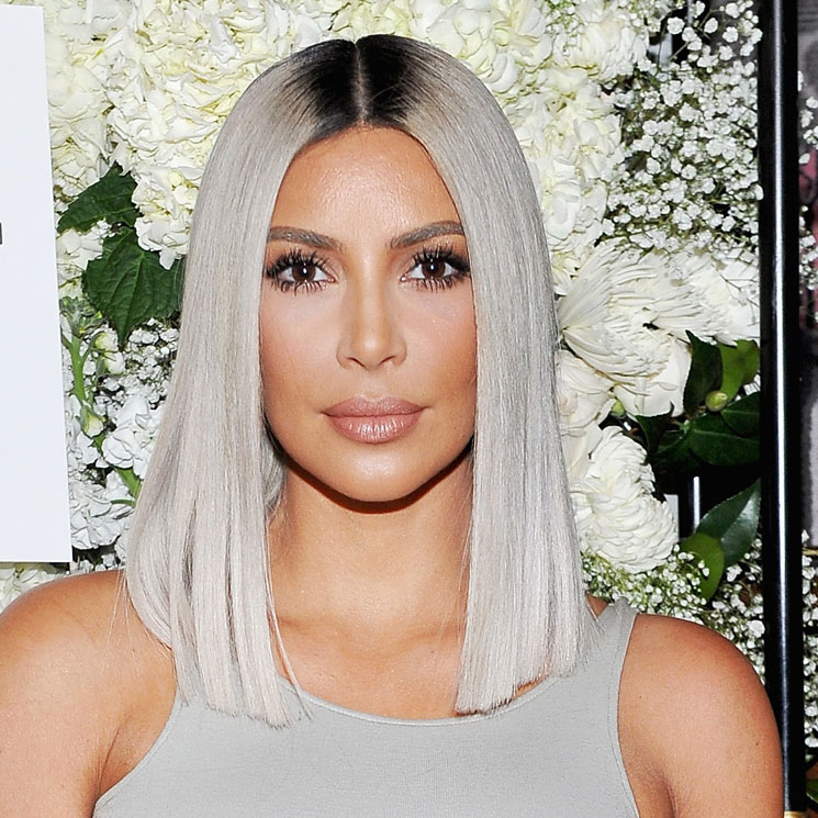 Según el estilista de Kim Kardashian el azul hielo es el nuevo rubio