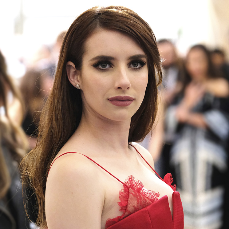 El ritual que deberías copiar a Emma Roberts si tienes el pelo teñido