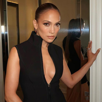 Como es la rutina de belleza antigüedad de Jennifer Lopez a sus 54 años - Foto 1