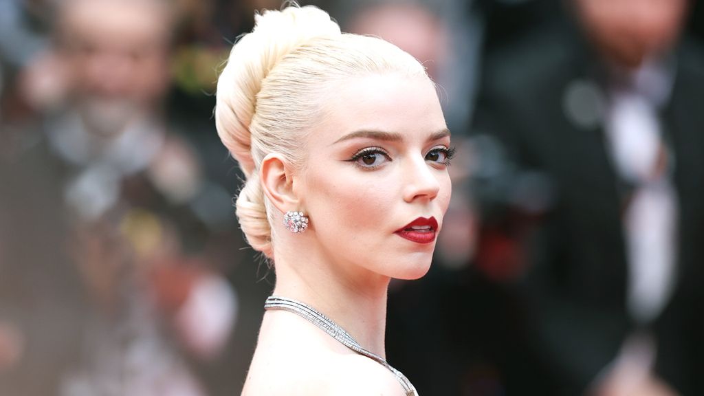 Anya Taylor-Joy impresiona en Cannes con dos looks arriesgados y muy glamurosos