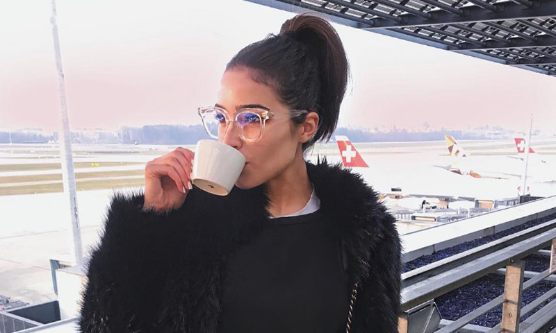 Olivia Culpo café