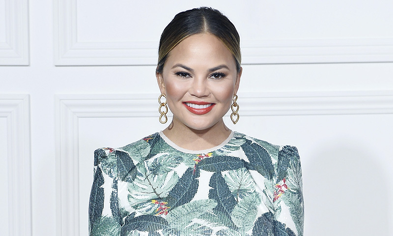 chrissy-teigen-extensiones