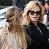 Melanie Griffith y Stella del Carmen, las chicas de Antonio Banderas se divierten en París