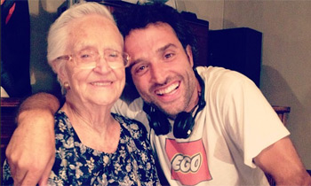 Daniel Guzmán regresa del brazo de su abuela