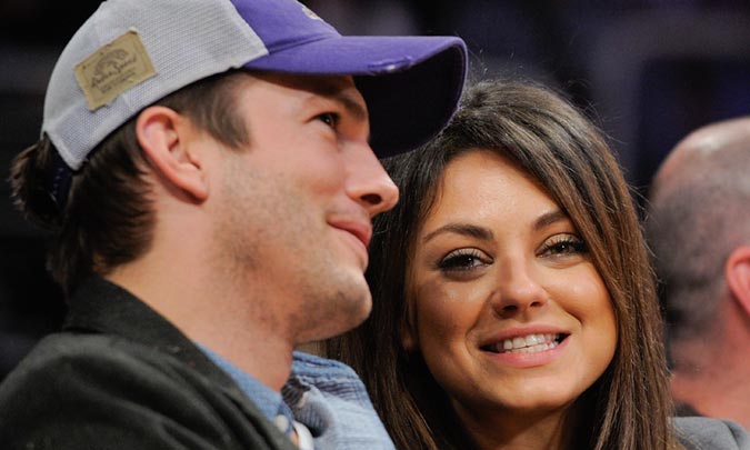 Mila Kunis confirma a HELLO! que espera su segundo hijo