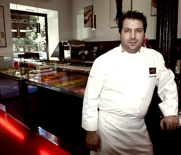 Ricardo Velez Maestro Repostero La Alta Pasteleria Es Mucho Mas Sencilla De Lo Que Parece