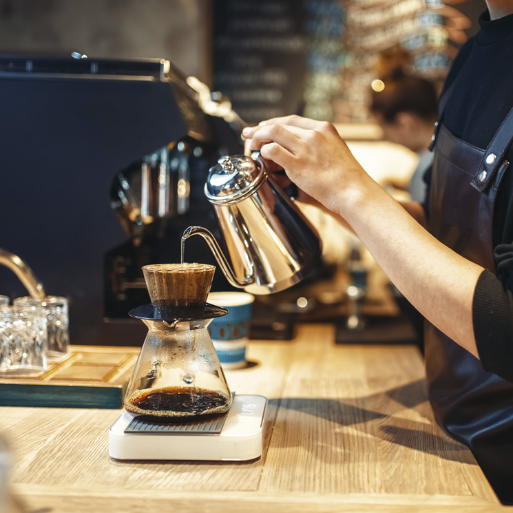 En qué se diferencia un café comercial de un café de