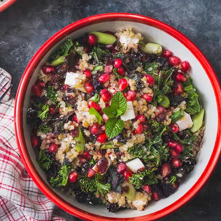 Las ensaladas no son aburridas ¡y mucho menos con un toque de queso!