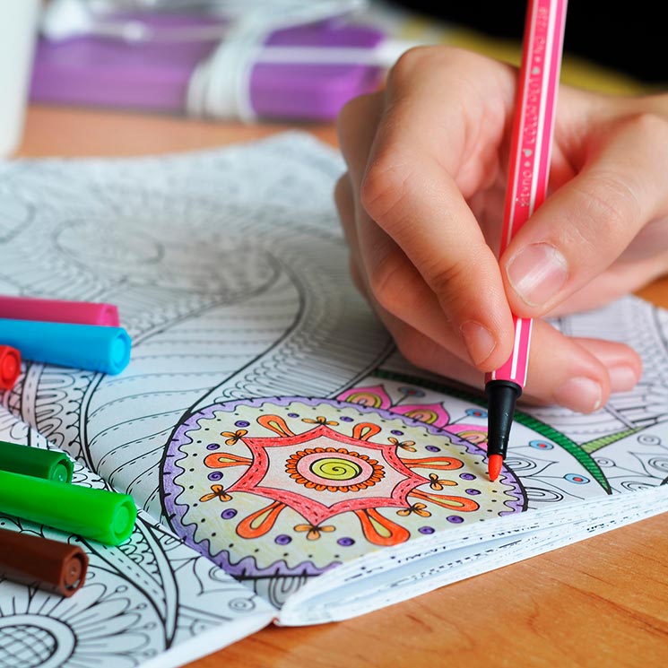 Descubre técnicas especiales para colorear mandalas