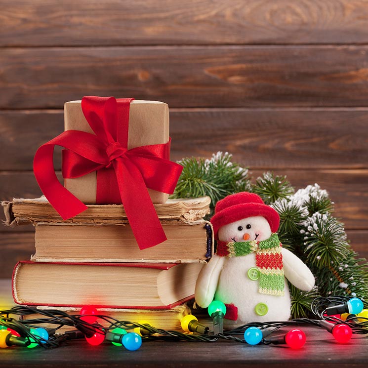 Los libros que no puedes dejar de regalar esta Navidad