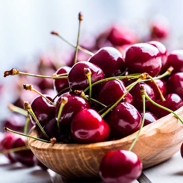 Cinco beneficios de las cerezas que les hacen irresistibles 