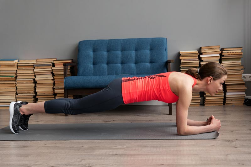 Ejercicios En Casa Actividades Aer Bicas Y Entrenamiento De Fuerza Para Mantenerte En Forma