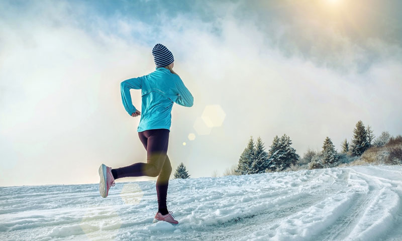 Cómo disfrutar de la Navidad aunque estés sola y lejos de casa Correr-invierno-a