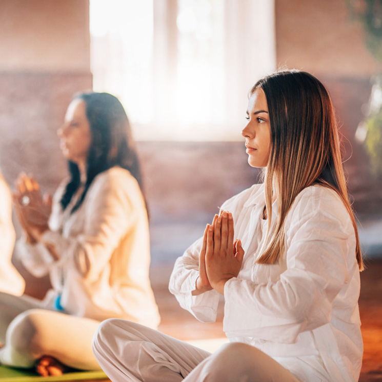 Aprende a meditar con Catalina Hoffmann (solo necesitas un minuto)