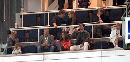 Los Beckham y Tom Cruise, juntos en el Bernabéu