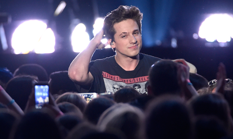 Moda y música: Así es el icono de estilo Charlie Puth