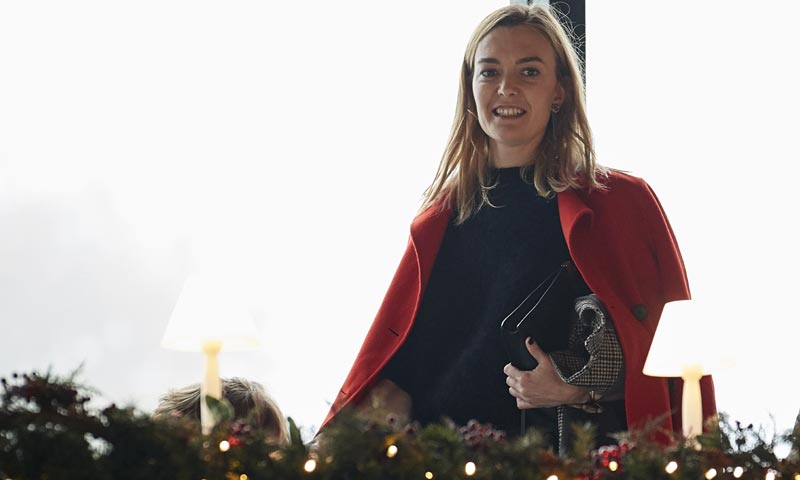 Marta Ortega y la prenda comodín que funciona en todos los looks navideños