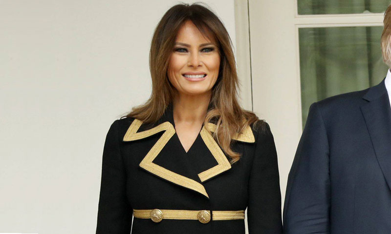 melania_trump_gabbana_1t