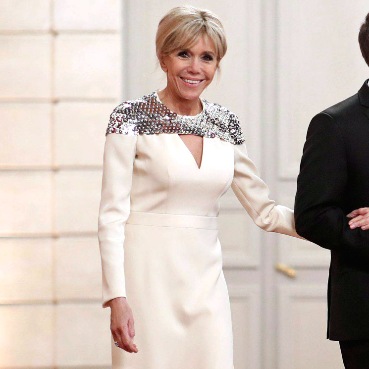 Brigitte Macron y su cambio de imagen tras los consejos de su estilista Mathieu Barthelat