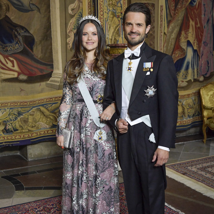 Sofia de Suecia se inspira en su look de boda en la cuenta atrás de su aniversario