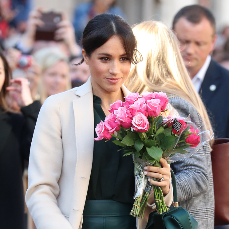 Meghan Markle y el bolso que le robó el protagonismo a su falda de cuero