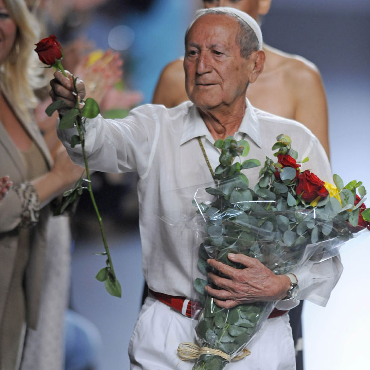 La moda, la política y la sociedad española lloran la muerte de Elio Berhanyer