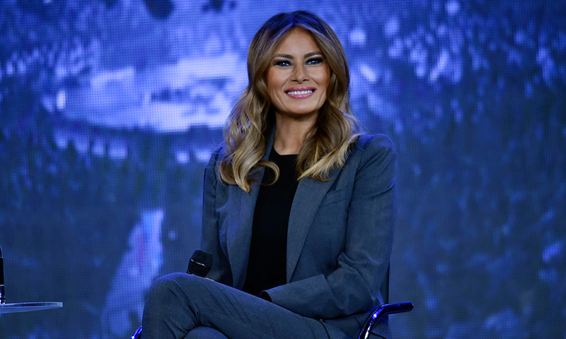 Melania Trump actualiza el básico de las expertas en moda con un truco inesperado