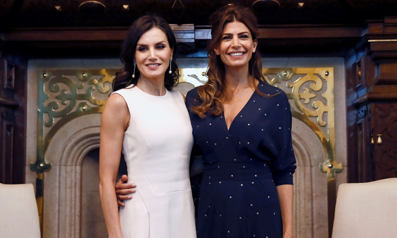 Reina Letizia y Juliana Awada