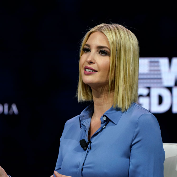 Ivanka Trump amplía su imbatible colección de faldas 'midi' con un diseño inesperado