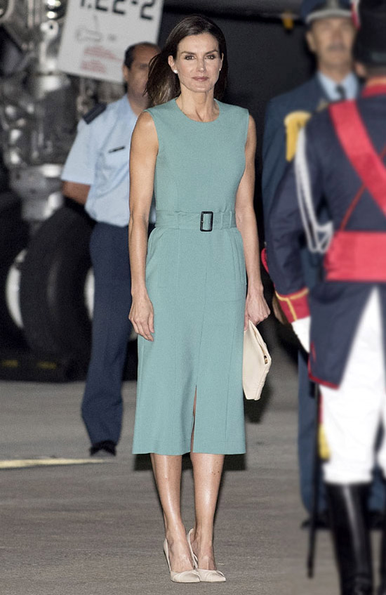 550px x 847px - Reina Letizia, MÃ¡xima de Holanda, Kate Middelton y otras ...