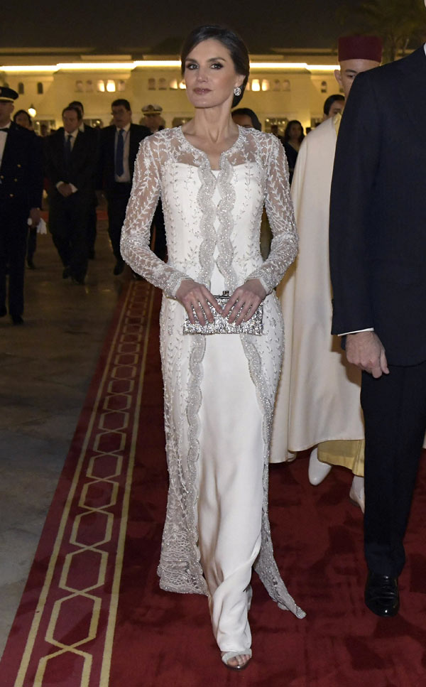 Los 100 mejores looks de la Reina Letizia - StyleLovely